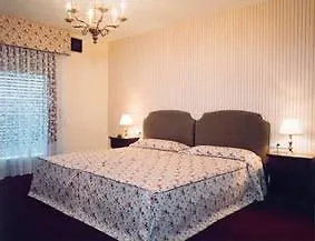 Arresi Hotel Bilbao Casa rural