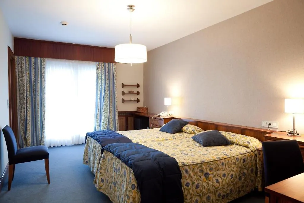 Arresi Hotel Bilbao 0*,  España